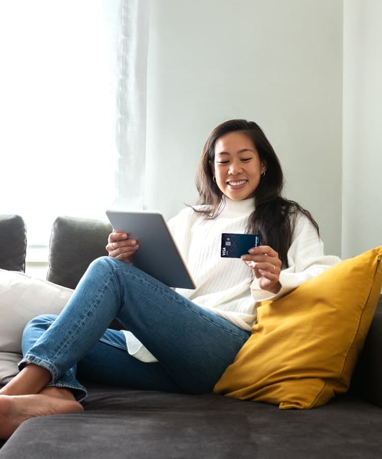 Customer checking account details on a laptop